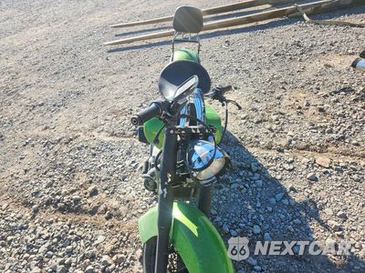 Piąte zdjęcie samochodu w środku: 2004 HONDA VT750 C VIN:JH2RC500X4M001660 - miniatura