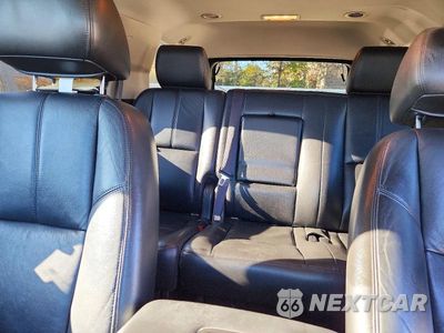 Zdjęcie 10 z 13 samochodu: 2012 CHEVROLET TAHOE K1500 LT VIN:1GNSKBE0XCR186869 - miniatura