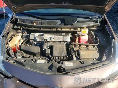 Zdjęcie 12 z 13 samochodu: 2016 TOYOTA PRIUS V THREE VIN:JTDZN3EU1GJ049718 - miniatura