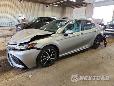 2022 TOYOTA CAMRY SE 4T1G11AK9NU712066 - główne zdjęcie licytacji z USA - miniatura