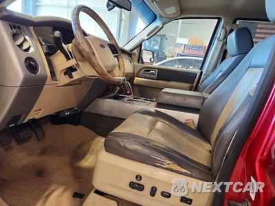 Zdjęcie 7 z 13 samochodu: 2007 FORD EXPEDITION EL EDDIE BAUER VIN:1FMFK18587LA91503 - miniatura