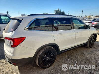 Trzecie zdjęcie samochodu z tyłu: 2021 HONDA PILOT SE VIN:5FNYF5H24MB035328 - miniatura