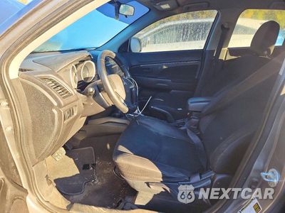 Zdjęcie 7 z 12 samochodu: 2015 MITSUBISHI OUTLANDER SPORT ES VIN:4A4AP3AW0FE058554 - miniatura