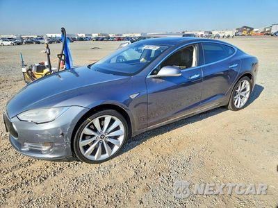 2013 TESLA MODEL S 5YJSA1DP5DFP10571 - główne zdjęcie licytacji z USA - miniatura