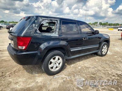 Trzecie zdjęcie samochodu z tyłu: 2008 JEEP GRAND CHEROKEE LAREDO VIN:1J8GR48K68C240156 - miniatura