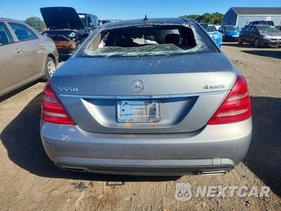 Zdjęcie 6 z 12 samochodu: 2013 MERCEDES-BENZ S 550 4MATIC VIN:WDDNG9EB9DA517559 - miniatura