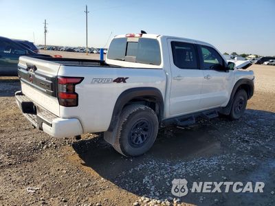 Trzecie zdjęcie samochodu z tyłu: 2025 NISSAN FRONTIER PRO-4X VIN:1N6ED1EKXSN638575 - miniatura