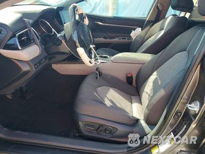 Zdjęcie 7 z 13 samochodu: 2022 TOYOTA CAMRY LE VIN:4T1C11AK7NU016904 - miniatura