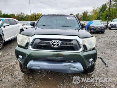 Piąte zdjęcie samochodu w środku: 2014 TOYOTA TACOMA V6 VIN:3TMLU4EN8EM145871 - miniatura