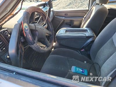 Zdjęcie 7 z 13 samochodu: 2006 CHEVROLET SILVERADO K1500 VIN:2GCEK13T561250407 - miniatura