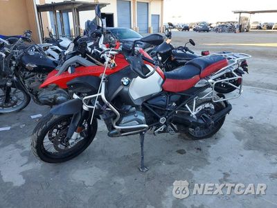 Trzecie zdjęcie samochodu z tyłu: 2016 BMW R1200 GS ADVENTURE VIN:WB10A1207GZ665934 - miniatura