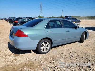 Trzecie zdjęcie samochodu z tyłu: 2006 HONDA ACCORD EX VIN:1HGCM55896A053412 - miniatura
