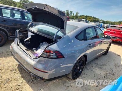 Trzecie zdjęcie samochodu z tyłu: 2025 HONDA ACCORD HYBRID SPORT-L VIN:1HGCY2F72SA012252 - miniatura
