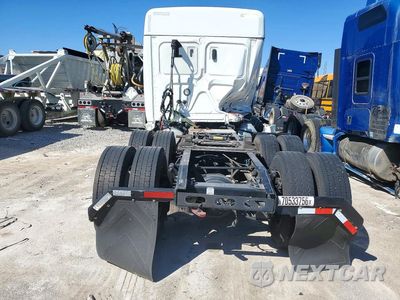 Zdjęcie 6 z 14 samochodu: 2024 FREIGHTLINER CASCADIA 126 TRUCK CAB AND CHASSIS VIN:3AKJHHDR6RSVH0755 - miniatura