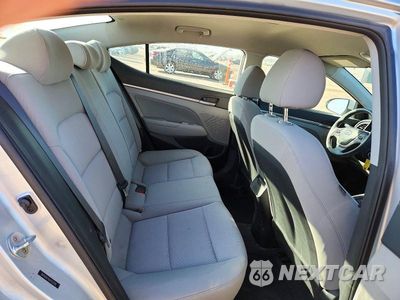 Zdjęcie 10 z 12 samochodu: 2018 HYUNDAI ELANTRA SEL VIN:5NPD84LF8JH333228 - miniatura