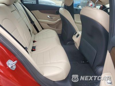 Zdjęcie 10 z 12 samochodu: 2019 MERCEDES-BENZ C 300 4MATIC VIN:55SWF8EB7KU293321 - miniatura