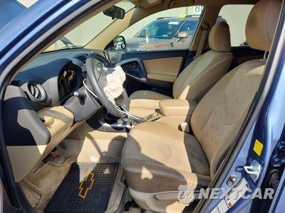 Zdjęcie 7 z 13 samochodu: 2011 TOYOTA RAV4 BASE VIN:JTMBF4DV0BD040949 - miniatura