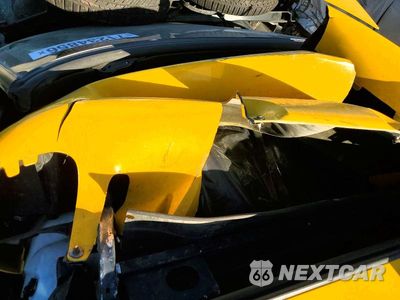 Zdjęcie 8 z 13 samochodu: 2005 CHEVROLET CORVETTE VIN:1G1YY24UX55113011 - miniatura
