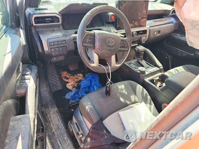 Zdjęcie 8 z 12 samochodu: 2025 TOYOTA TACOMA TRD OFF-ROAD HV VIN:3TYLC5LN0ST050913 - miniatura