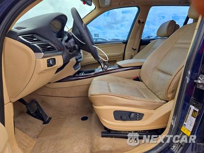 Zdjęcie 7 z 13 samochodu: 2011 BMW X5 XDRIVE50I VIN:5UXZV8C57BL417856 - miniatura