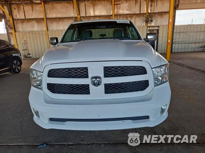 Piąte zdjęcie samochodu w środku: 2017 RAM 1500 ST VIN:1C6RR7FT3HS644543 - miniatura