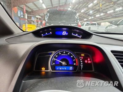 Zdjęcie 9 z 12 samochodu: 2009 HONDA CIVIC LX-S VIN:2HGFA16639H511057 - miniatura