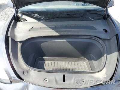 Zdjęcie 11 z 13 samochodu: 2021 TESLA MODEL Y VIN:5YJYGDEE5MF272335 - miniatura