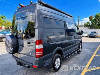Czwarte zdjęcie samochodu z boku: 2018 MERCEDES-BENZ SPRINTER 2500 VIN:WD4FE7CD7JP621768 - miniatura