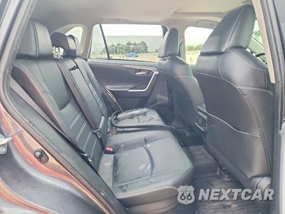 Zdjęcie 10 z 13 samochodu: 2021 TOYOTA RAV4 LIMITED VIN:JTMD6RFV5MD045392 - miniatura