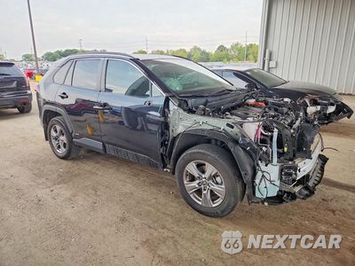 Czwarte zdjęcie samochodu z boku: 2025 TOYOTA RAV4 HYBRID XLE VIN:4T3RWRFV8SU165807 - miniatura