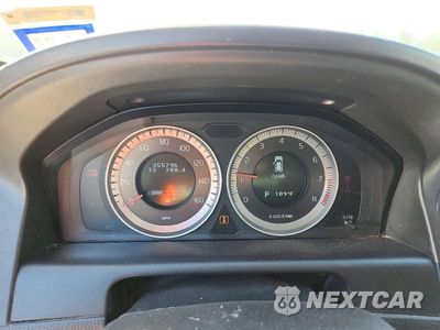 Zdjęcie 9 z 13 samochodu: 2012 VOLVO XC60 3.2 VIN:YV4952DL4C2317407 - miniatura