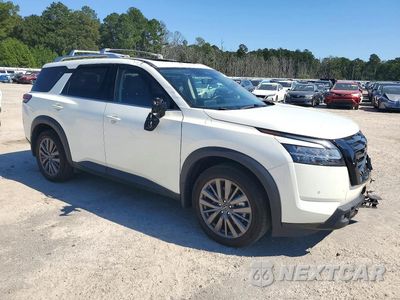 Czwarte zdjęcie samochodu z boku: 2024 NISSAN PATHFINDER SL VIN:5N1DR3CB9RC218869 - miniatura