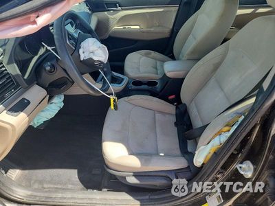 Zdjęcie 7 z 13 samochodu: 2017 HYUNDAI ELANTRA SE VIN:KMHD74LF4HU423619 - miniatura