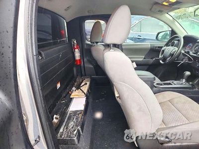 Zdjęcie 10 z 12 samochodu: 2020 TOYOTA TACOMA SR VIN:3TYRX5GN2LT004901 - miniatura