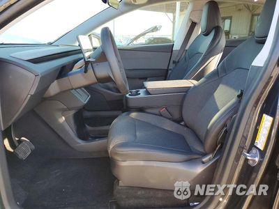 Zdjęcie 7 z 13 samochodu: 2026 TESLA MODEL Y VIN:7SAYGDED9TA706231 - miniatura