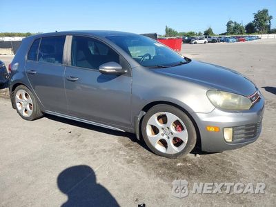 Czwarte zdjęcie samochodu z boku: 2010 VOLKSWAGEN GTI VIN:WVWHV7AJ1AW317126 - miniatura