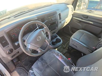Zdjęcie 8 z 13 samochodu: 2016 NISSAN NV 3500 HD S VIN:1N6AF0KY6GN805758 - miniatura
