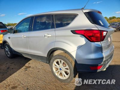 Drugie zdjęcie samochodu z przodu: 2019 FORD ESCAPE SE VIN:1FMCU9GD5KUA09363 - miniatura
