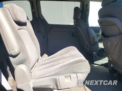 Zdjęcie 11 z 13 samochodu: 2005 DODGE GRAND CARAVAN SXT VIN:2D4GP44L45R518473 - miniatura