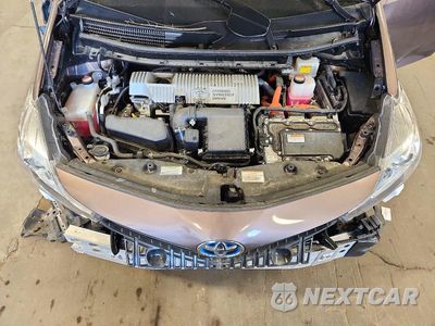 Zdjęcie 11 z 12 samochodu: 2016 TOYOTA PRIUS V TWO VIN:JTDZN3EU6GJ053814 - miniatura