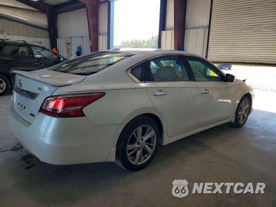 Trzecie zdjęcie samochodu z tyłu: 2013 NISSAN ALTIMA 2.5 VIN:1N4AL3AP1DN422463 - miniatura