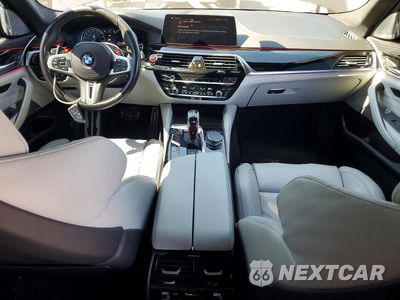 Zdjęcie 8 z 12 samochodu: 2019 BMW M5 VIN:WBSJF0C53KB284816 - miniatura