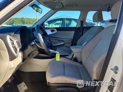 Zdjęcie 7 z 13 samochodu: 2021 KIA SOUL LX VIN:KNDJ23AU5M7143167 - miniatura