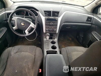 Zdjęcie 8 z 14 samochodu: 2011 CHEVROLET TRAVERSE LT VIN:1GNKVGED4BJ367602 - miniatura