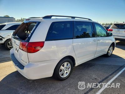 Trzecie zdjęcie samochodu z tyłu: 2004 TOYOTA SIENNA LE 7 PASSENGER VIN:5TDZA23C54S131630 - miniatura