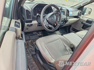 Zdjęcie 8 z 12 samochodu: 2018 FORD F150 VIN:1FTMF1CB9JKC97665 - miniatura