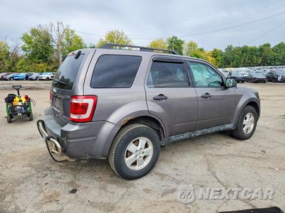 Trzecie zdjęcie samochodu z tyłu: 2012 FORD ESCAPE XLT VIN:1FMCU0D74CKB56796 - miniatura
