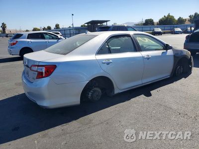 Trzecie zdjęcie samochodu z tyłu: 2012 TOYOTA CAMRY HYBRID XLE VIN:4T1BD1FK1CU024361 - miniatura