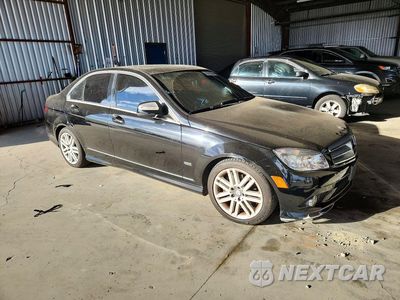 Czwarte zdjęcie samochodu z boku: 2009 MERCEDES-BENZ C 300 VIN:WDDGF54X19R048896 - miniatura
