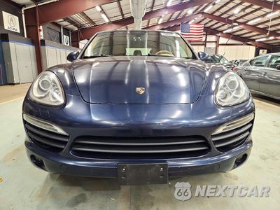Piąte zdjęcie samochodu w środku: 2014 PORSCHE CAYENNE S HYBRID VIN:WP1AE2A2XELA51236 - miniatura
